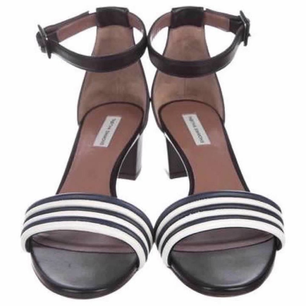 NIB Tabitha Simmons Virginia Leather Shoes